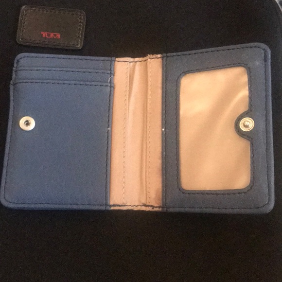 Relic wallet - Picture 3 of 3